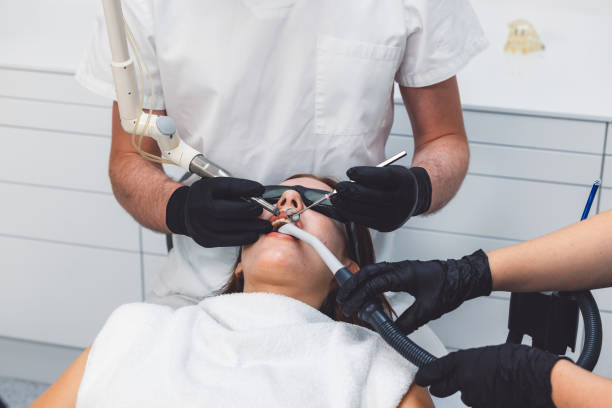 Best Emergency Tooth Extraction in Fabrica, TX